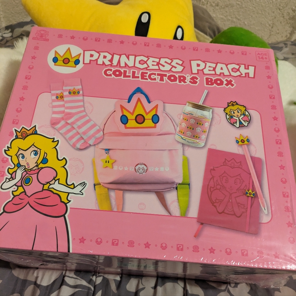 Princess peach collector box